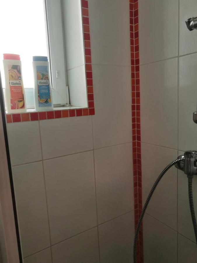 Red Apartment Bratislava Luaran gambar