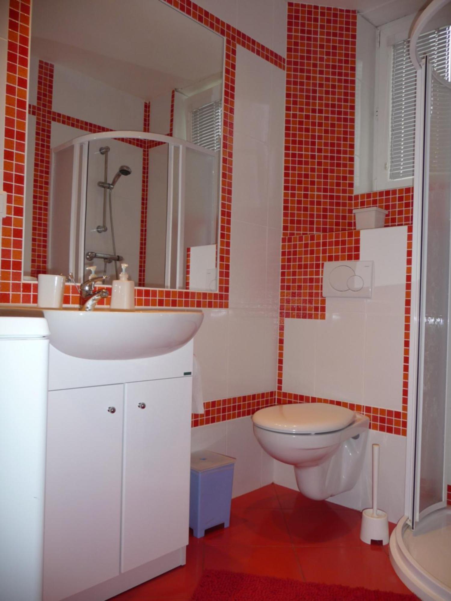 Red Apartment Bratislava Luaran gambar